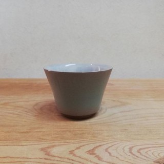 万事急須 萬古焼 高台碗 湯呑み【青磁】 | SIMPLife