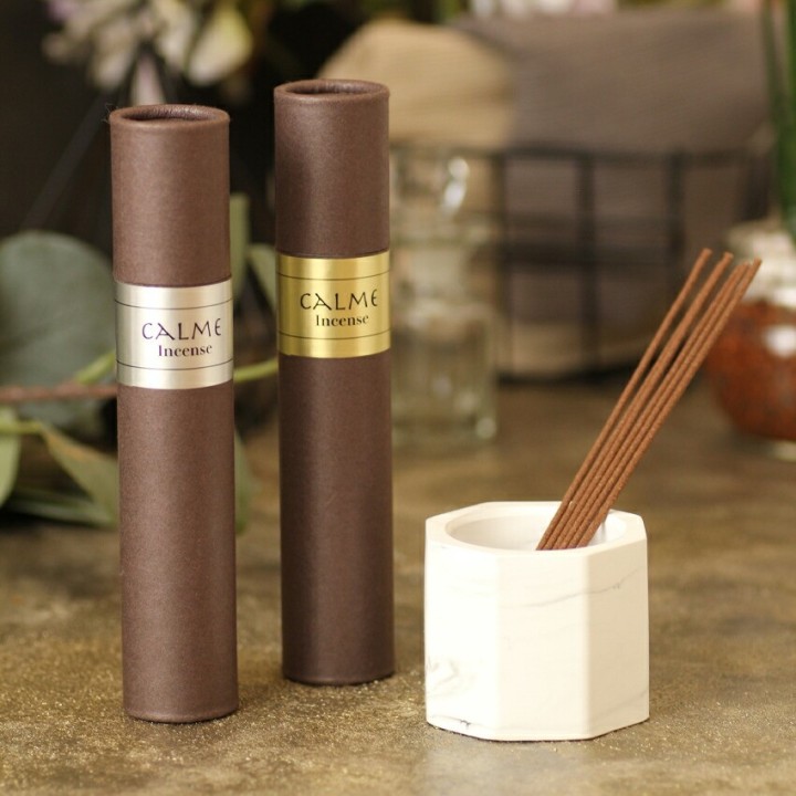 CALME INCENSE 旅先で整える 持ち運びできる紙管のお香【bisou】 | SIMPLife
