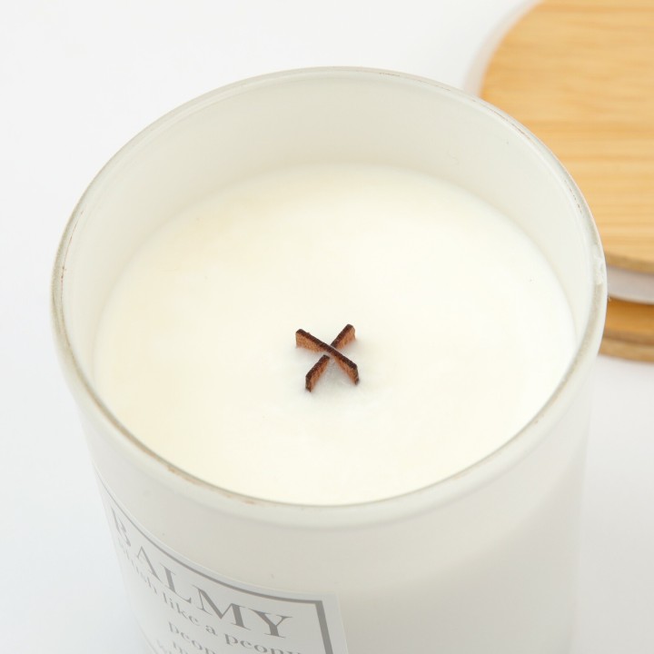 BALMY 焚き火の音と香りを楽しむ 木製芯ソイキャンドル【OSMANTHUS＆MUSK】| SIMPLife