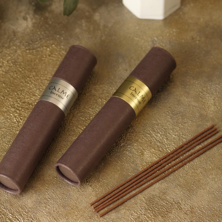 CALME INCENSE 旅先で整える 持ち運びできる紙管のお香【la vie rubis】 | SIMPLife