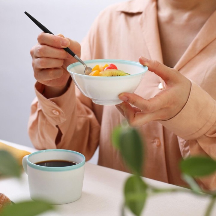 POTPURRI Frost ボウル S【青】磁器 | SIMPLife