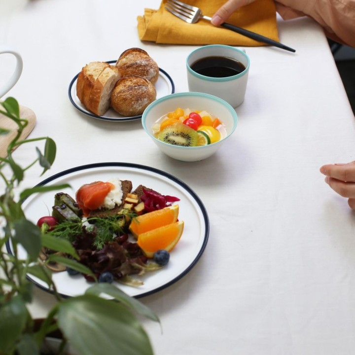 POTPURRI Frost ボウル S【灰】磁器 | SIMPLife