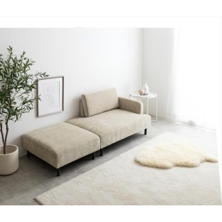 Cody コンセント・オットマン付き2人掛けカウチソファ