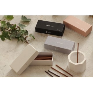 LESS IS MORE 001 sweet インセンス